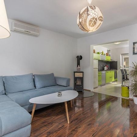 Apartamento Karla Selce Exterior foto